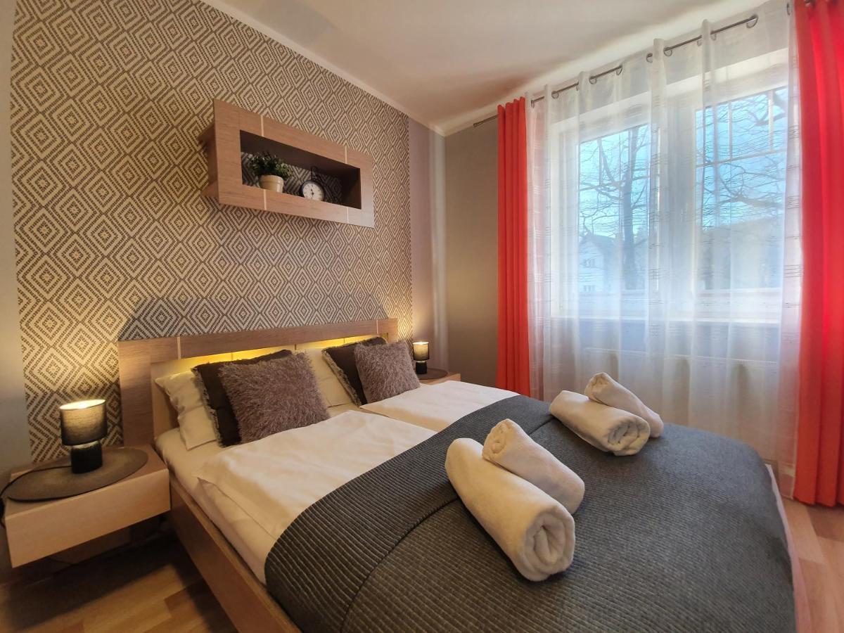 Apartamenty Sun&Fun Rezydencja Pod Debami Nad Lomnica 1B I 2B- Blisko Centrum I Sklepow W Otoczeniu Zieleni Karpacz Εξωτερικό φωτογραφία