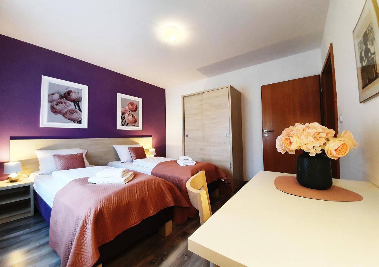 Apartamenty Sun&Fun Rezydencja Pod Debami Nad Lomnica 1B I 2B- Blisko Centrum I Sklepow W Otoczeniu Zieleni Karpacz Εξωτερικό φωτογραφία
